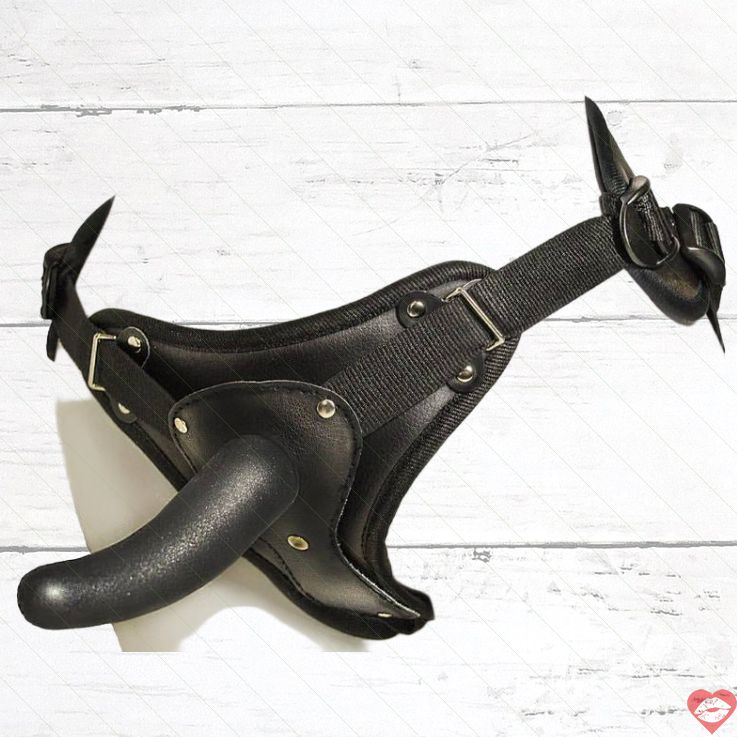 Strapon Lovetoy 10cm Neoskin Đen - Đôi Nữ Thực Tế 