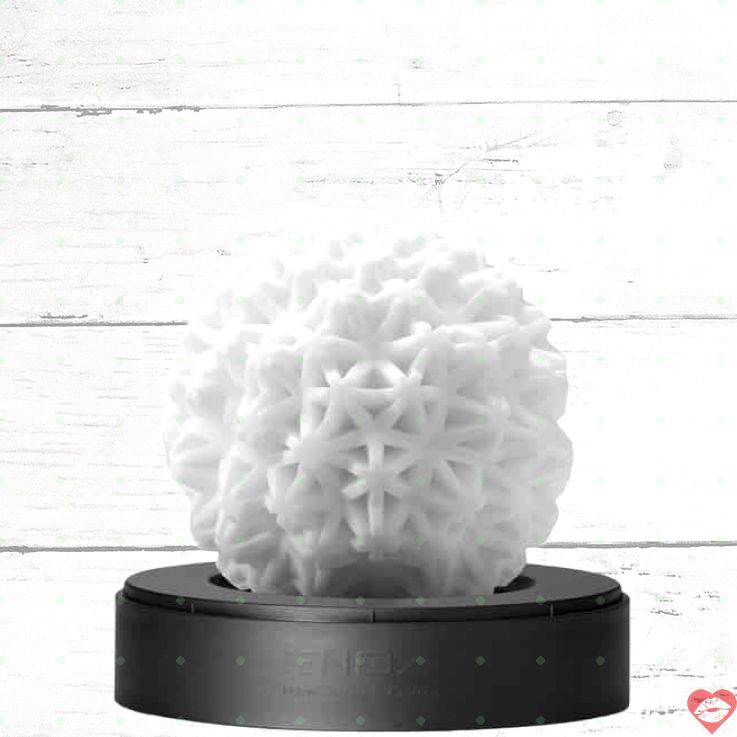 Masturbator Tenga Geo Coral Trắng Gợn Sóng