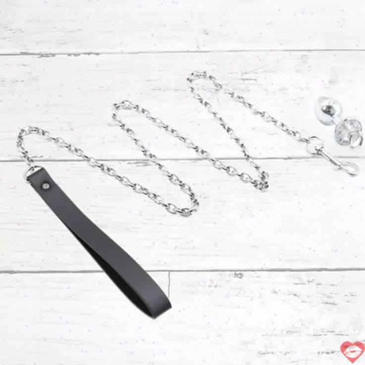 Plug kim loại Kiotos đen dây xích kiểm soát