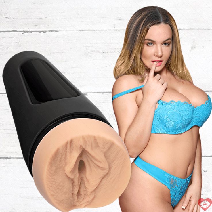 Main Squeeze Natasha Nice Stroker, Thực Tế Ngôi Sao 