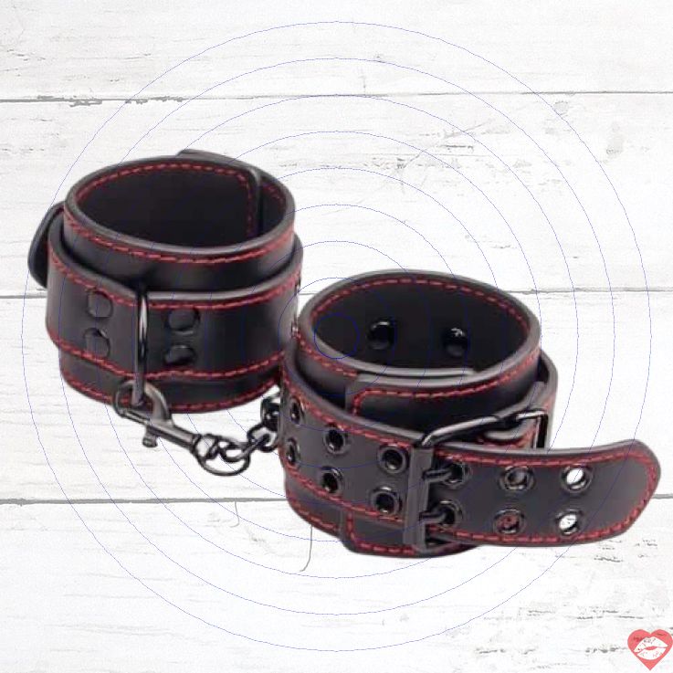 Lovetoy Còng Tay Da Đen Chơi Bondage Nóng