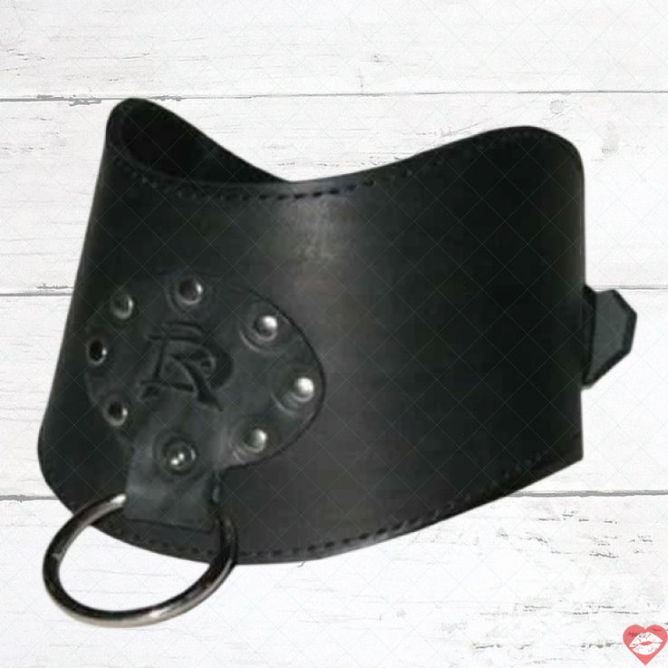 Osh collar Figr Đen Da Thật Khóa Siêu Chất Cao Cấp