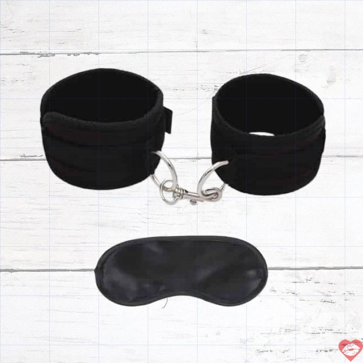 Lux Fetish Love Cuffs Còng Mềm Mặt Nạ Đen