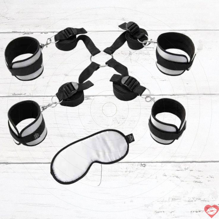 Kit Trói Giường Under Bed Bondage Da Thật Đen Xám Siêu Kích Thích