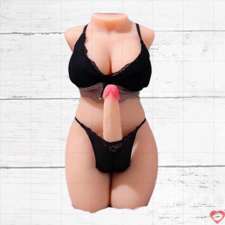 Tessa YouQ Ngực To Dildo Unisex 21LB Siêu Thực