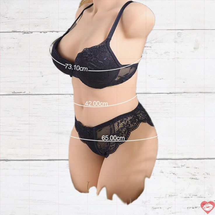 Xise Isabella Torso Ngực To Âm Hậu Siêu Thực Gợi Cảm