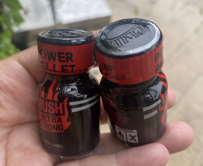 So sánh Popper Rush Ultra Strong Black Label 10ml chính hãng Mỹ USA PWD giá rẻ