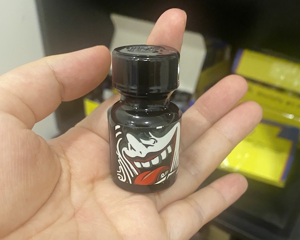 Popper Glow Job Black 10ml Đặc Biệt Thơm Mát Kích Thích Mạnh