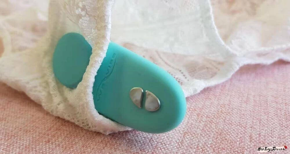 Cửa hàng bán We-vibe Moxie trứng rung điều khiển từ xa bằng điện thoại gắn quần chíp mới nhất