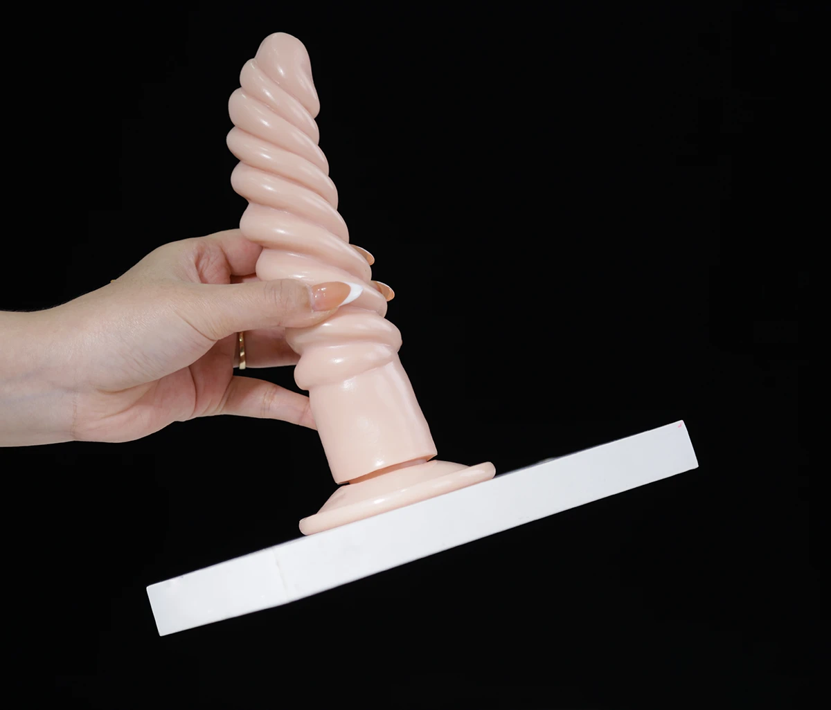 Dương Vật Giả Magic Eyes Xoắn Ấn Tượng - Cực Phê, Cực Sướng