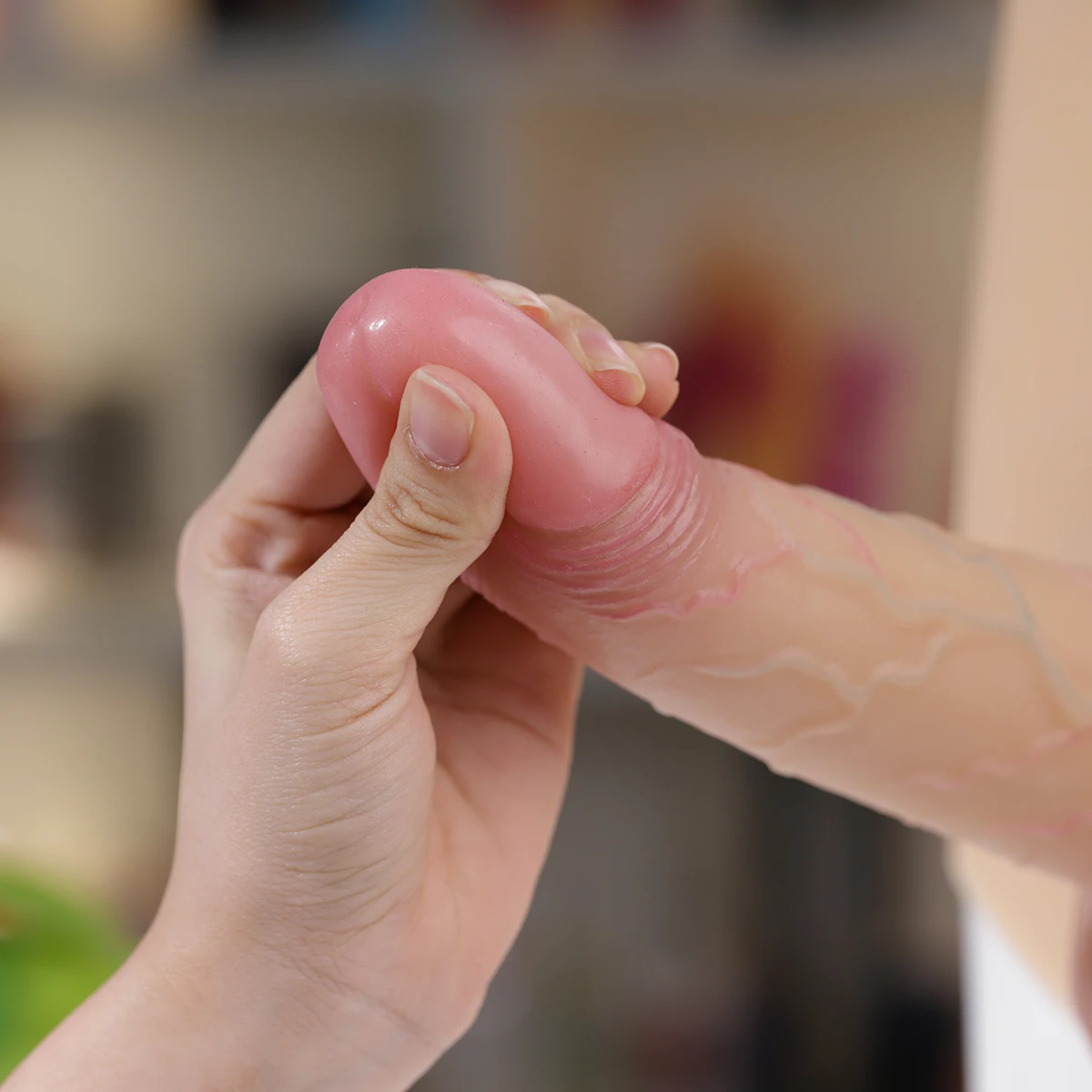 Dương vật giả nam silicone rỗng ruột liền quần siêu mềm mại