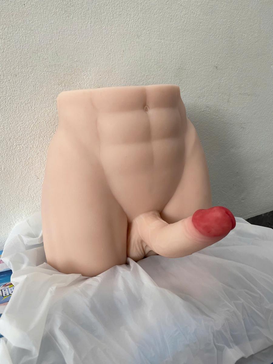 Mông Giả Nam Kèm Dương Vật Mềm Mại Uốn Cong Được Cho Chàng